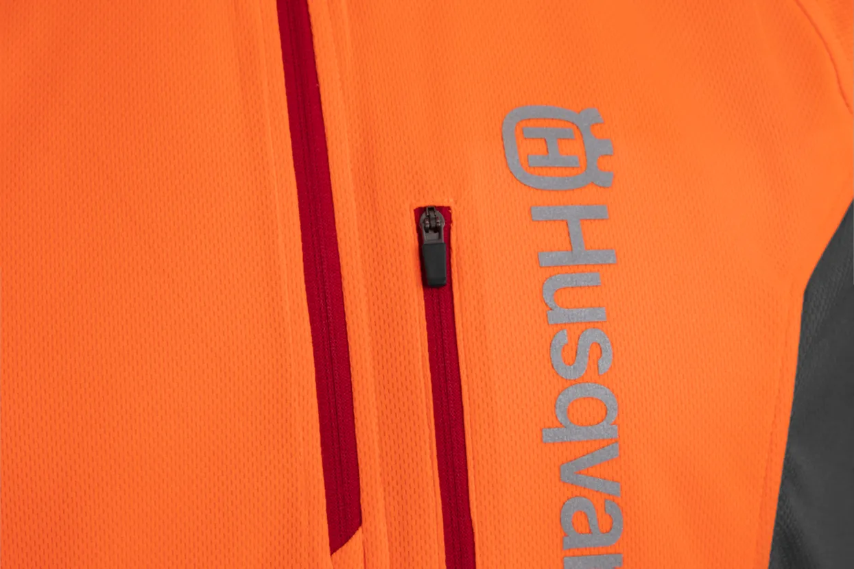 Zipper front