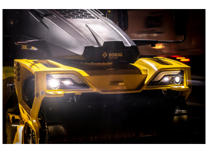 Tandemski valjar BOMAG BW 154 slika
