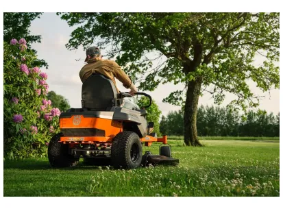 Akumulatorska kosilnica z ničelnim obračalnim krogom Husqvarna Z 342iF slika
