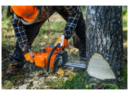 Husqvarna 445S slika
