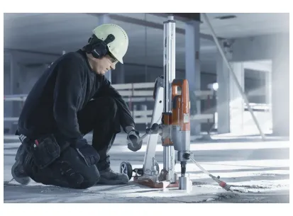 Husqvarna DM 220 slika