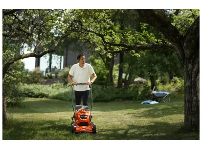 Husqvarna LC 251iS brez akumumulatorja in polnilnika slika